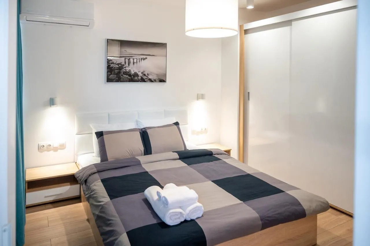 Modern And Cozy 1Bdr Apartment In The City Center Sofia